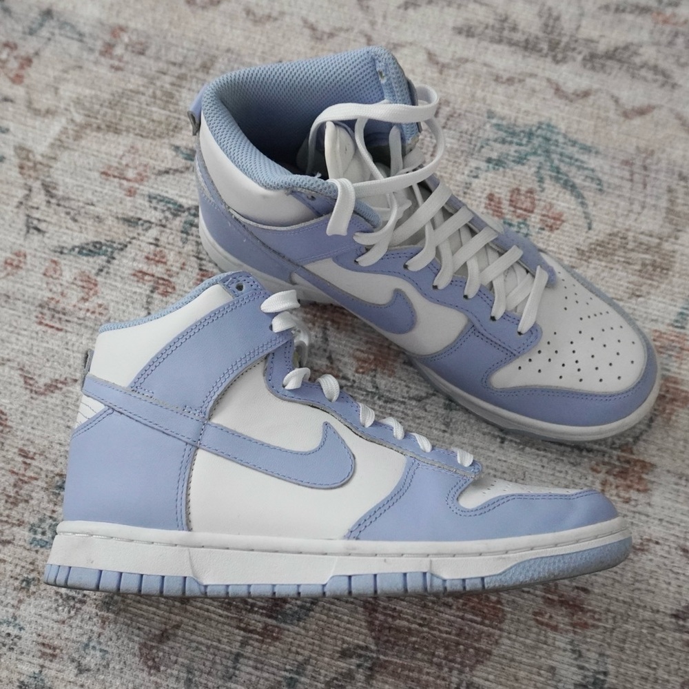Nike Women’s Dunk High Aluminum